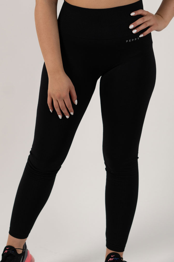 Picture of Peppy 01 Seamless Leggings-Black