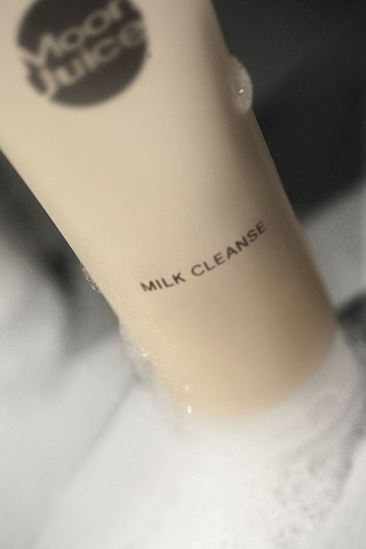 صورة Milk Cleanse Gentle Wash