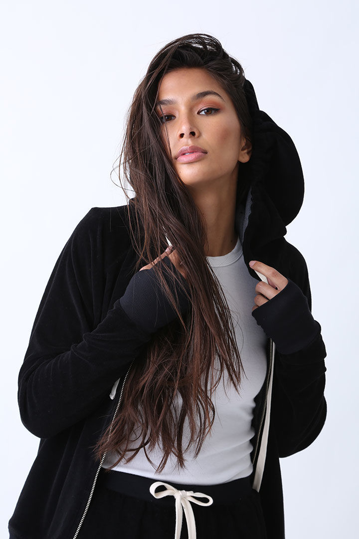 Picture of Savoy Hoodie (Velour) - Onyx