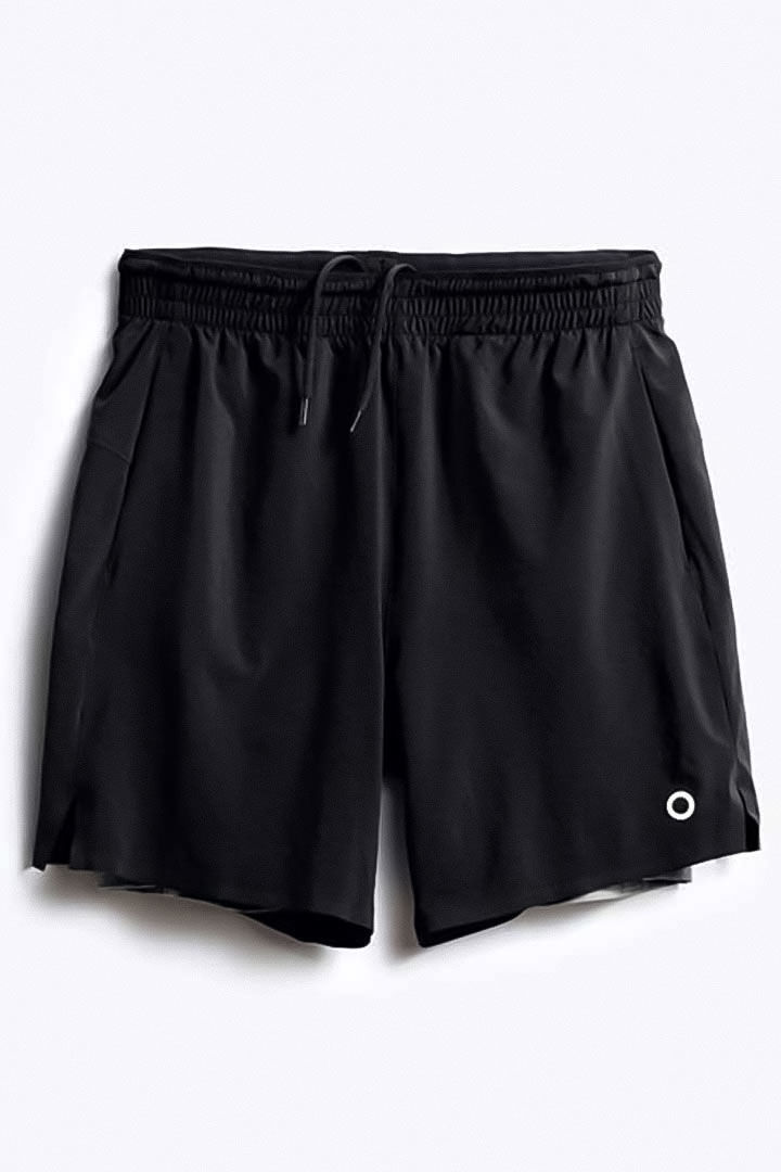 Picture of Newton Active Short - Black