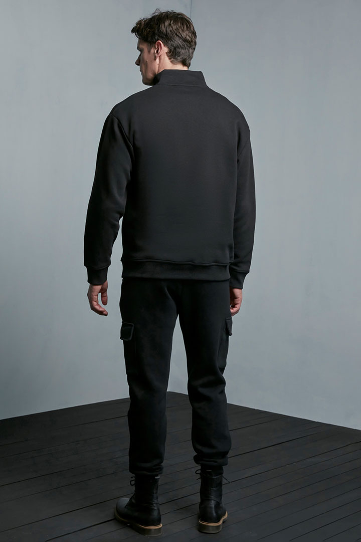 صورة Half Zip Collar Sweatshirt-Black