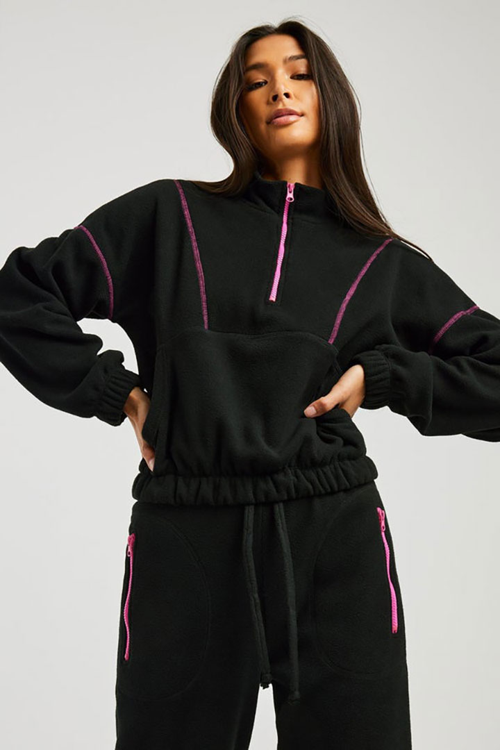 Picture of Mammoth Cropped Half Zip