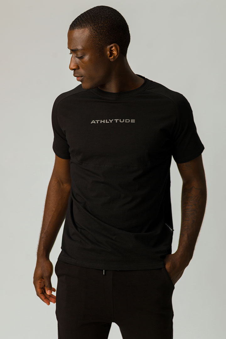 صورة Performance T-Shirt-Black