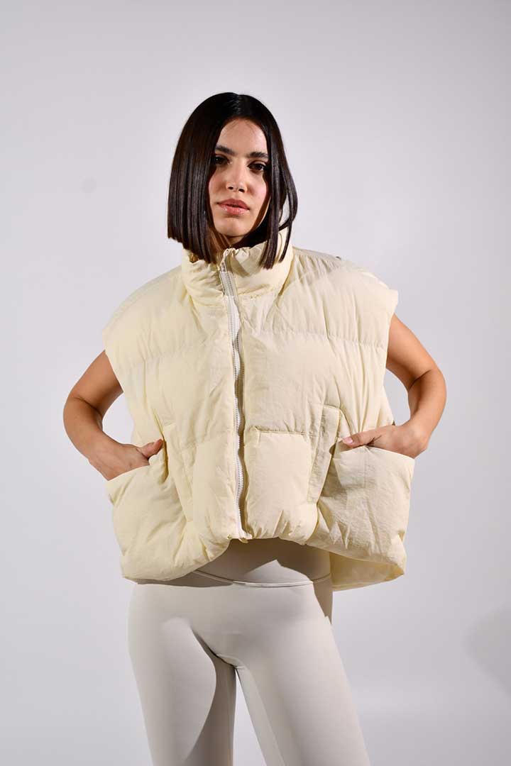 صورة Amey Oversized Puffer Vest-White