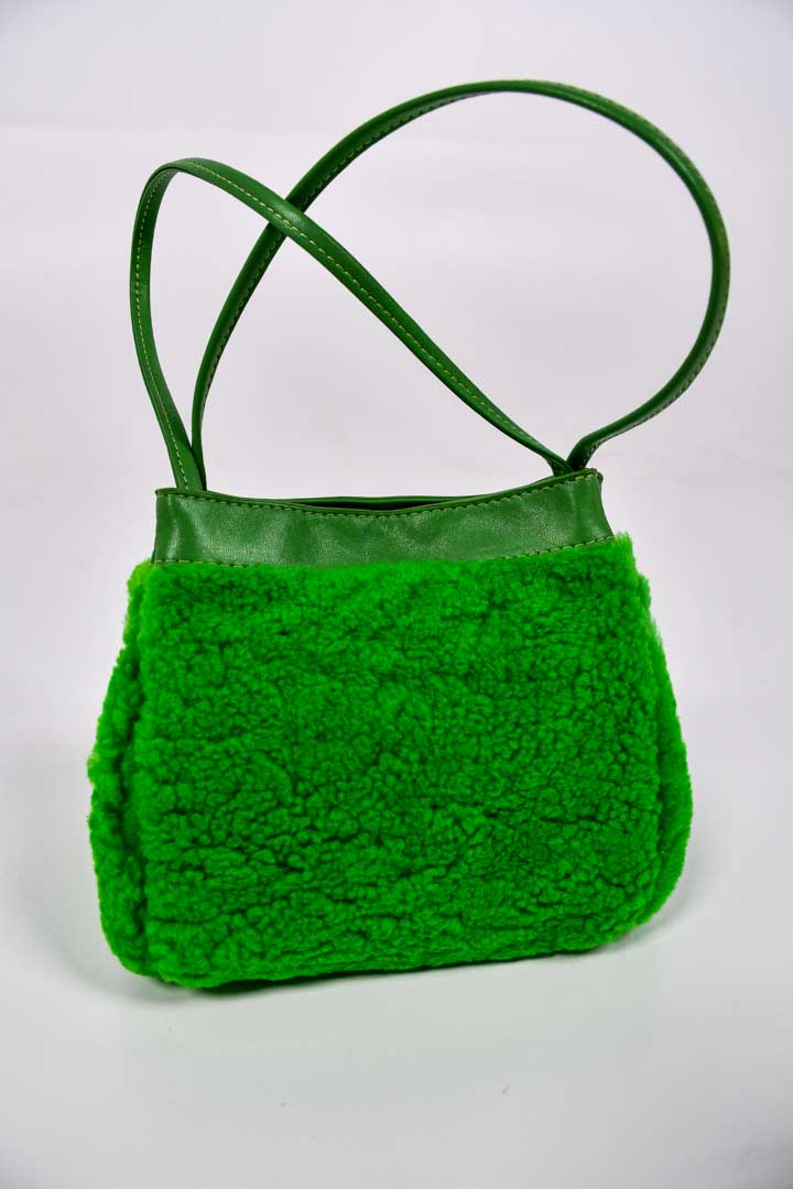 صورة Green Furry Bag