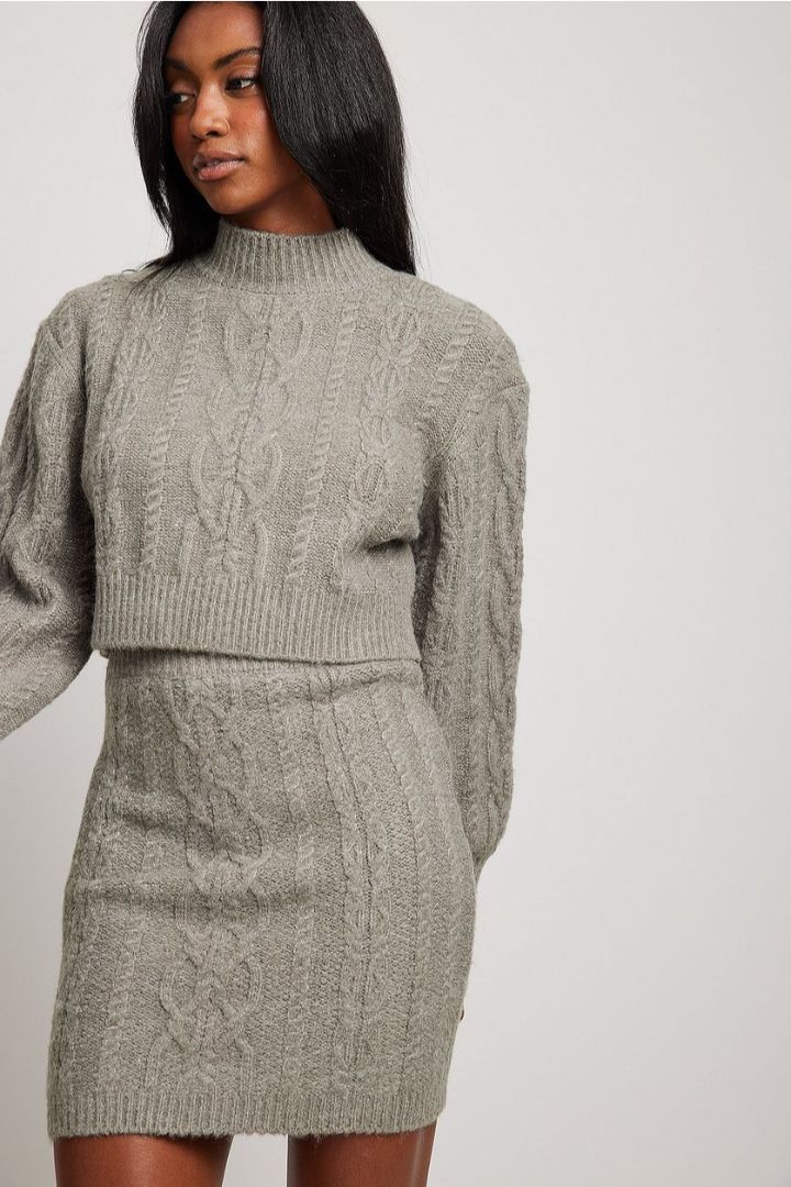 صورة Cable Knitted Short Sweater-Grey
