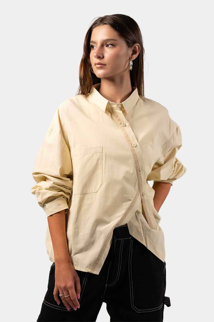 صورة Asymetric Cropped Shirt-Crème