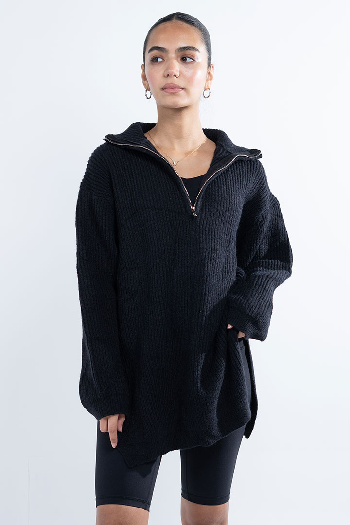 صورة Oversized Knitted Jumper-Black
